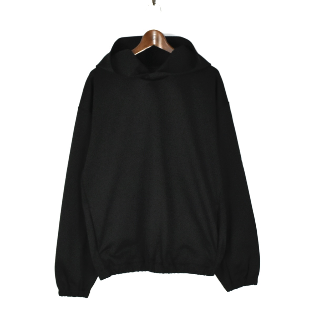 JIL SANDER TECNICAL SHINY COTTON JERSEY HOODIE BLACK[J22GU0131]