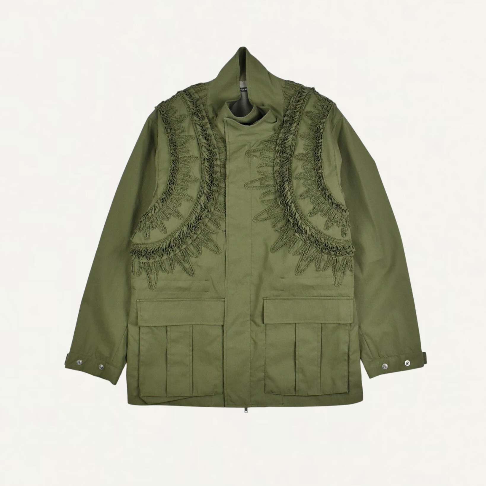 TAAKK EMBROIDERY MOUNTAIN PARKA KHAKI[TA26AW-BL001]