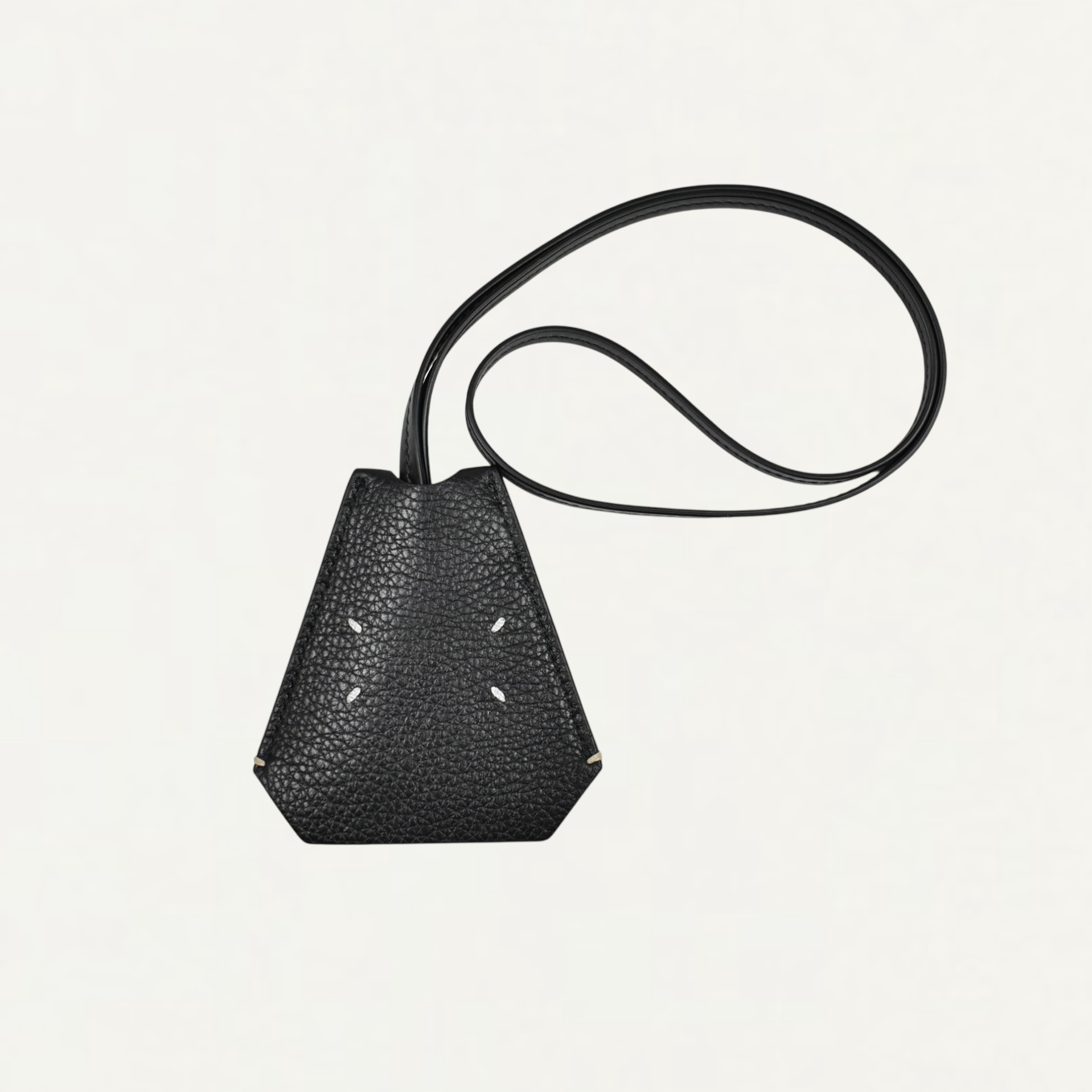 Maison Margiela Stitch leather neck keyholder black[SA2UA0010]