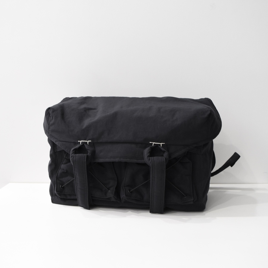 SAGAN Vienna MESSENGER BAG [BLK]