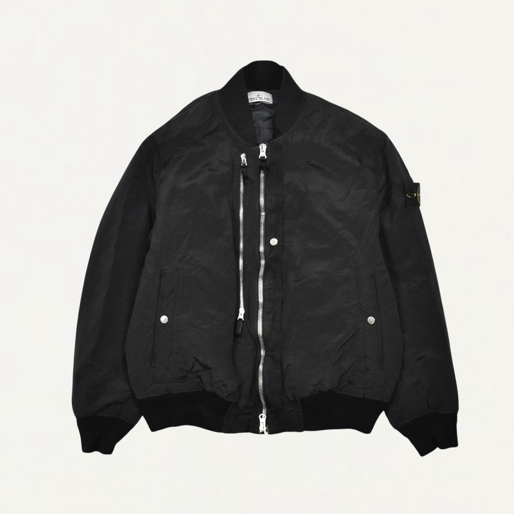 STONE ISLAND 4100038 NYLON METAL IN ECONYL® Bomber jacket with anti-drop and zip pockets Black[S15-41000-38]