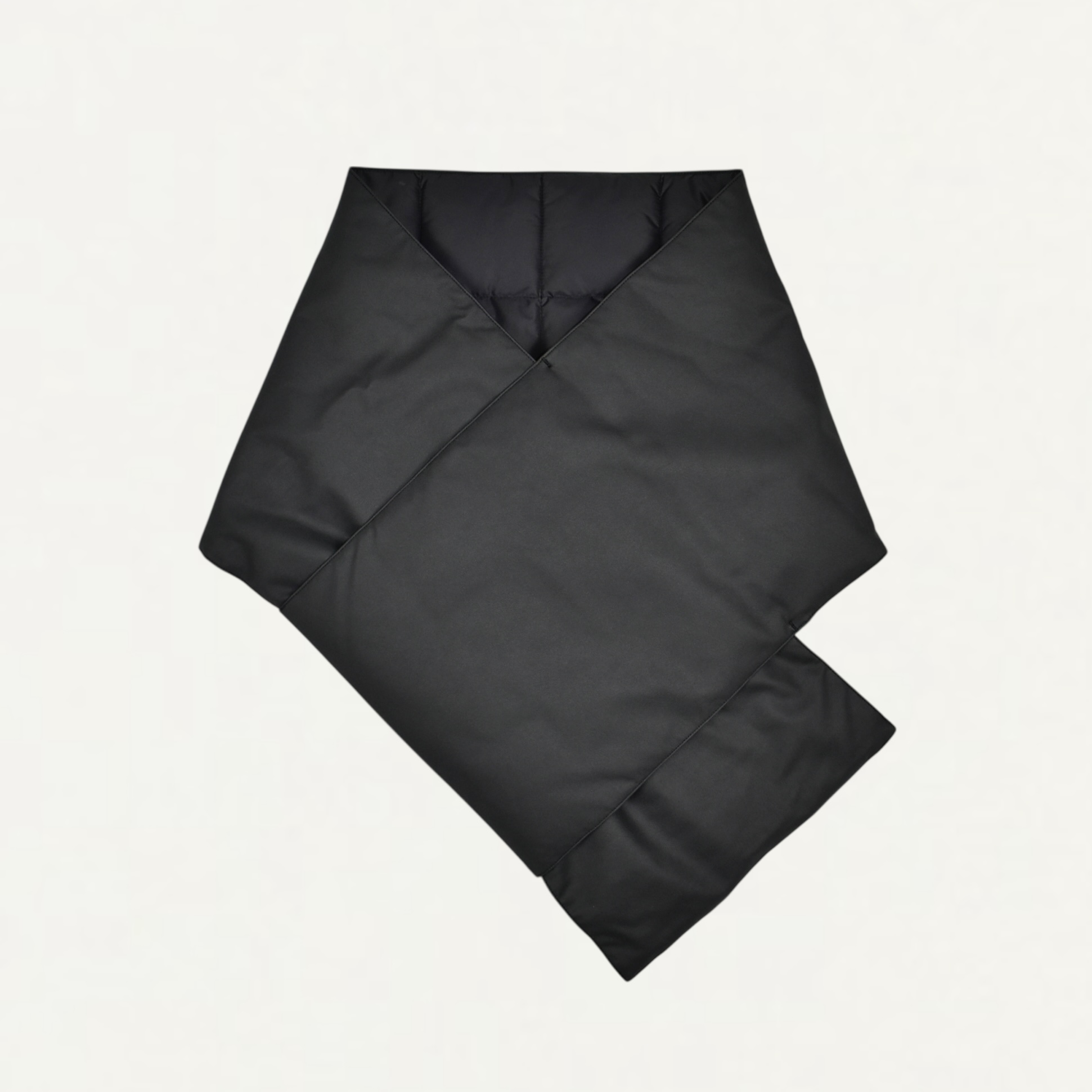 White Mountaineering WM×TAION SYNTHETIC LEATHER DOWN MUFFLER BLACK[BK2573805]